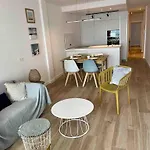 Apartmán New On Playa Silgar, 2 Bedrooms, 2 Bathrooms, Garage *