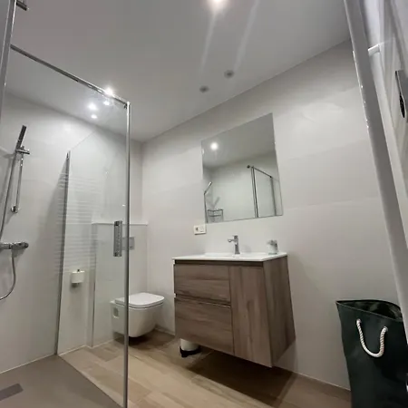 New On Playa Silgar, 2 Bedrooms, 2 Bathrooms, Garage Apartment