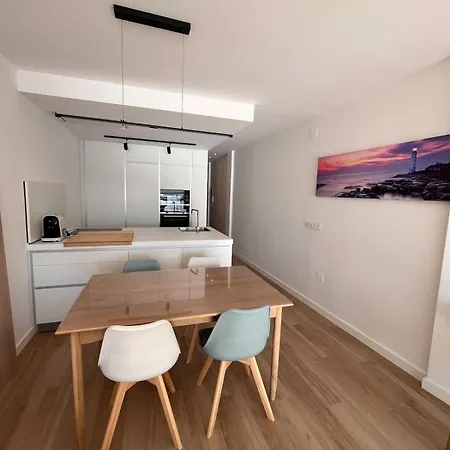 New On Playa Silgar, 2 Bedrooms, 2 Bathrooms, Garage Apartment
