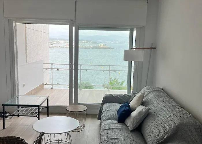 New On Playa Silgar, 2 Bedrooms, 2 Bathrooms, Garage Apartmán *